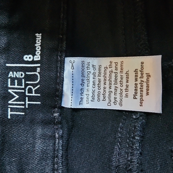 ❤️ 3/$20 Bundle Me!  Time and Tru bootcut size 8 black with zebra belt - Picture 8 of 9